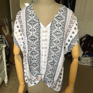 Never worn, Francesca’s top